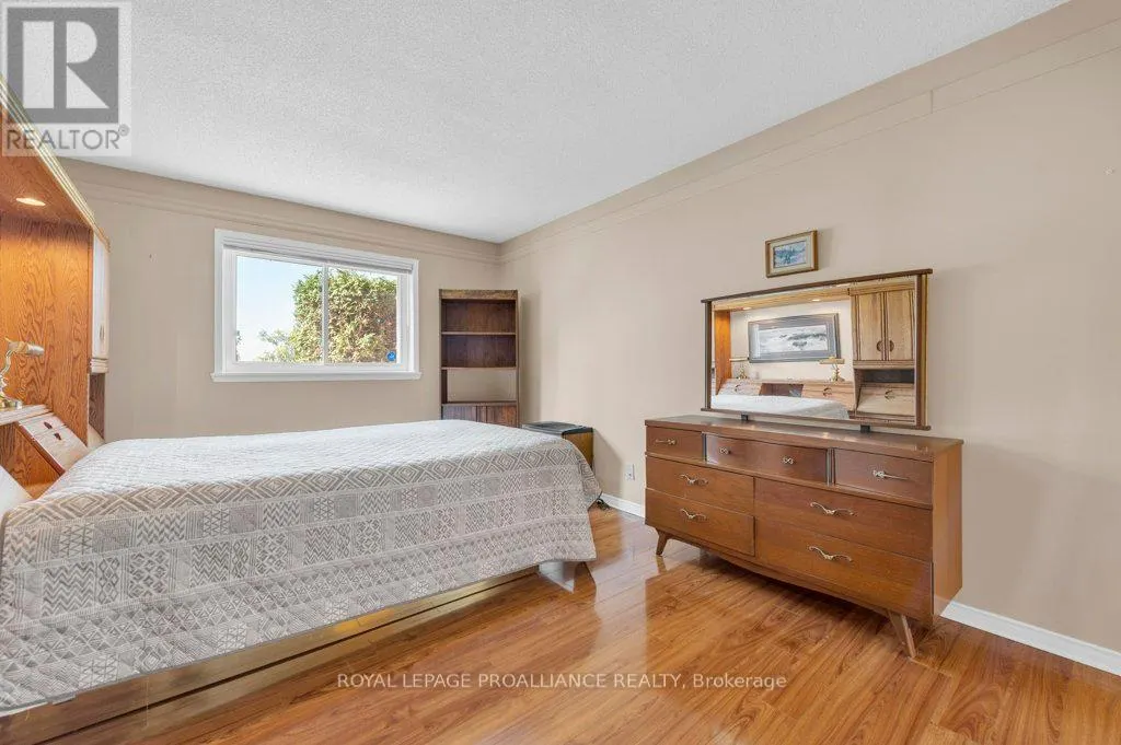 121 - 52 TRIPP BOULEVARD, #121