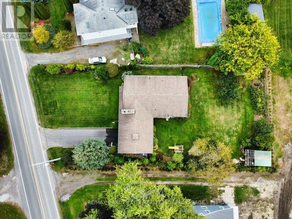 1011 LAKESHORE ROAD W
