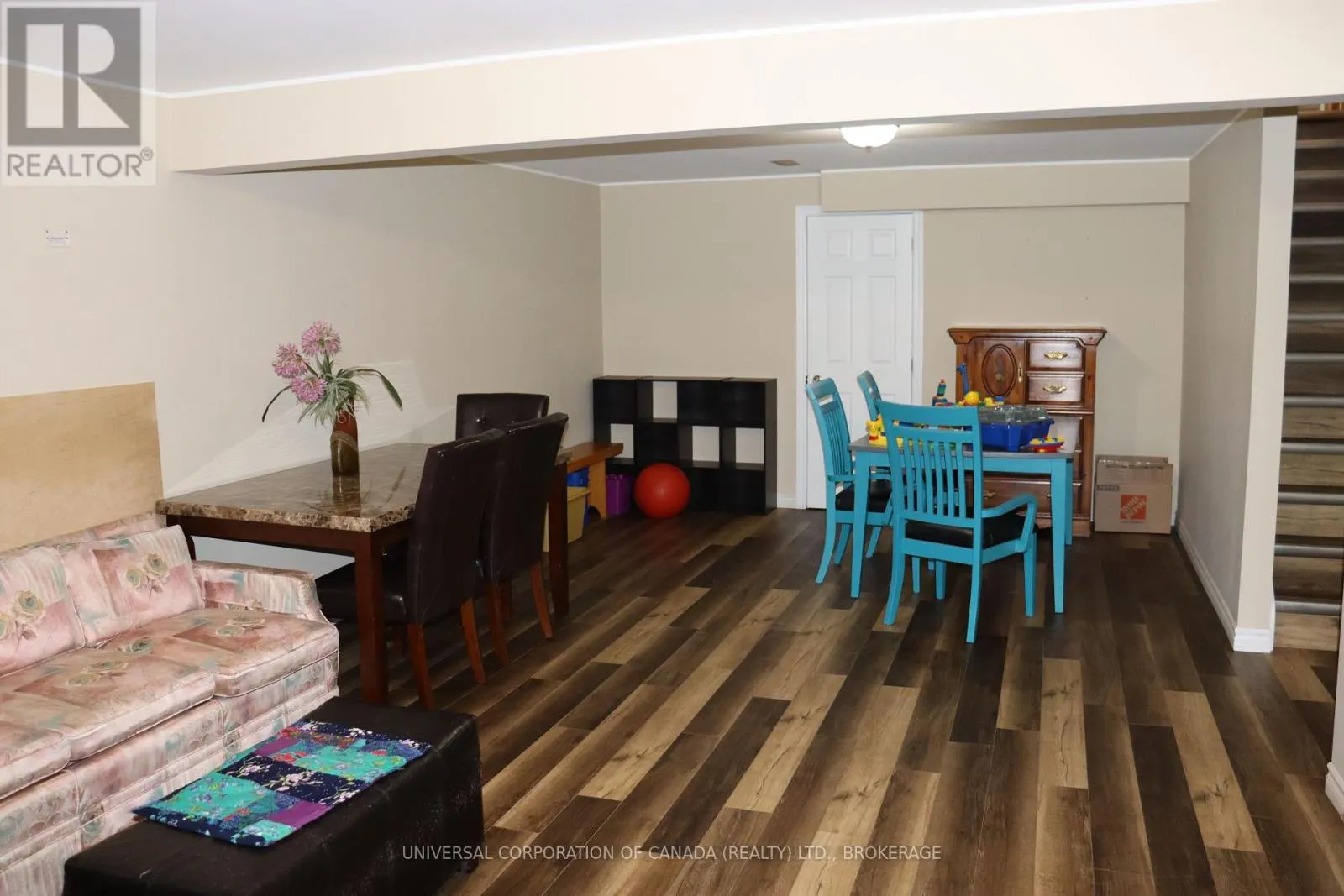 89 MYRTLE STREET N