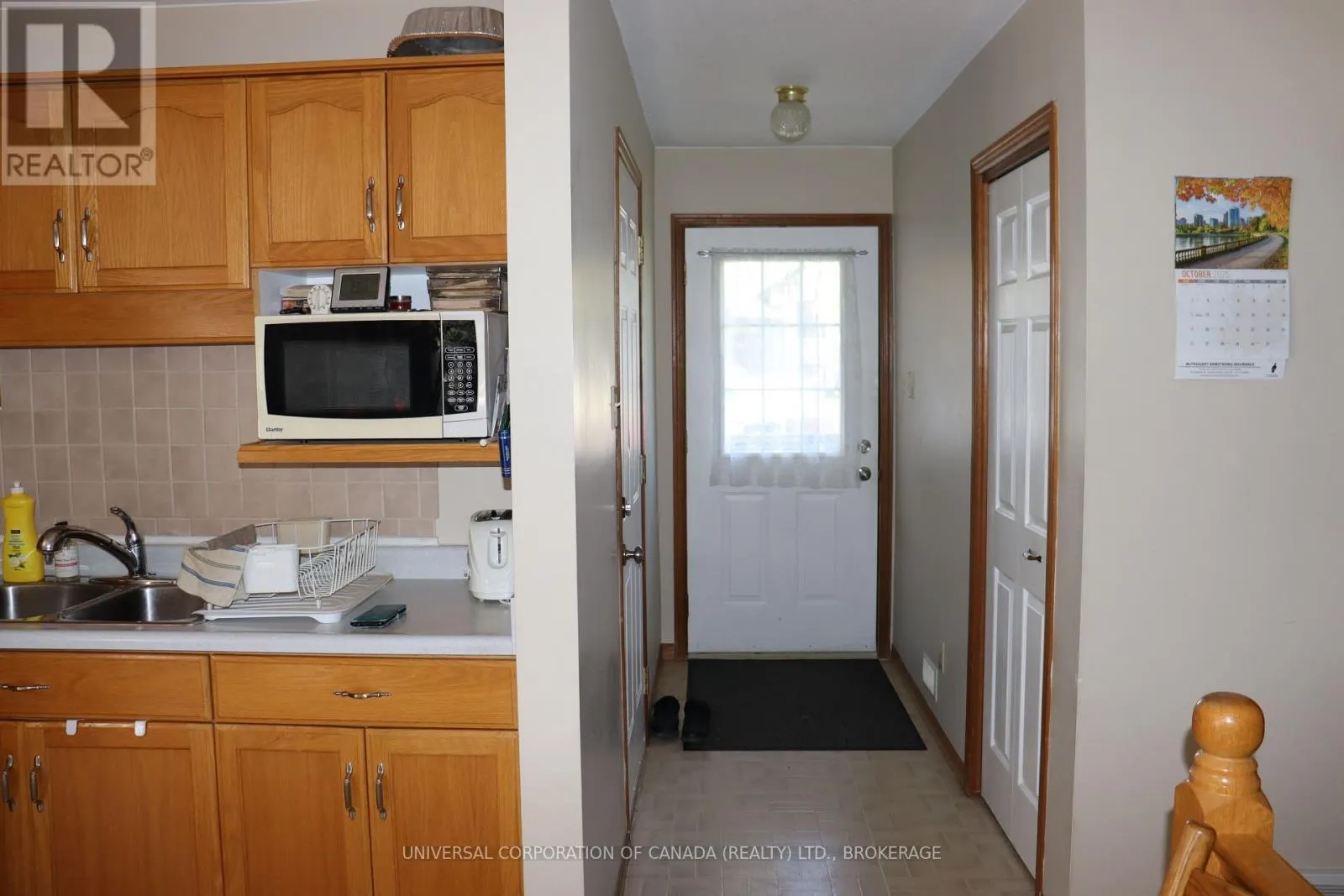 89 MYRTLE STREET N