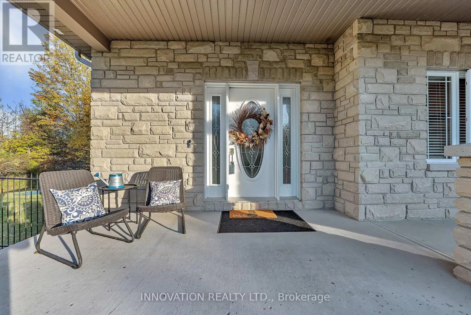 122 COUNTRY MEADOW DRIVE S
