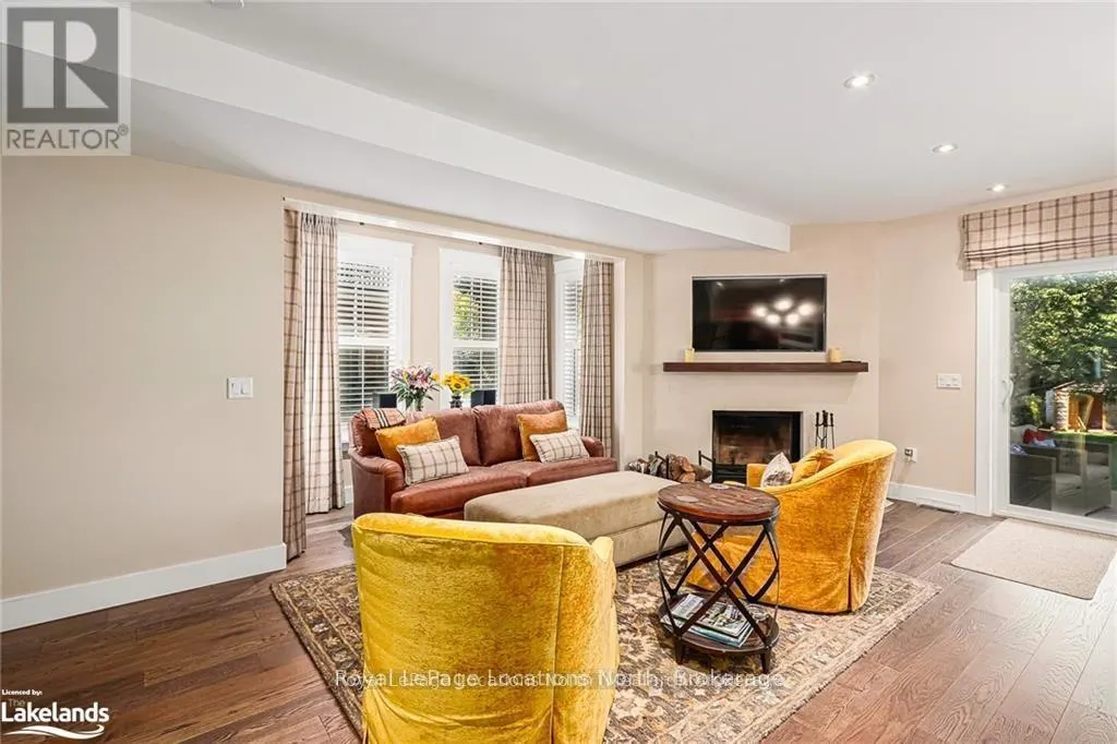 56 BRUCE STREET S