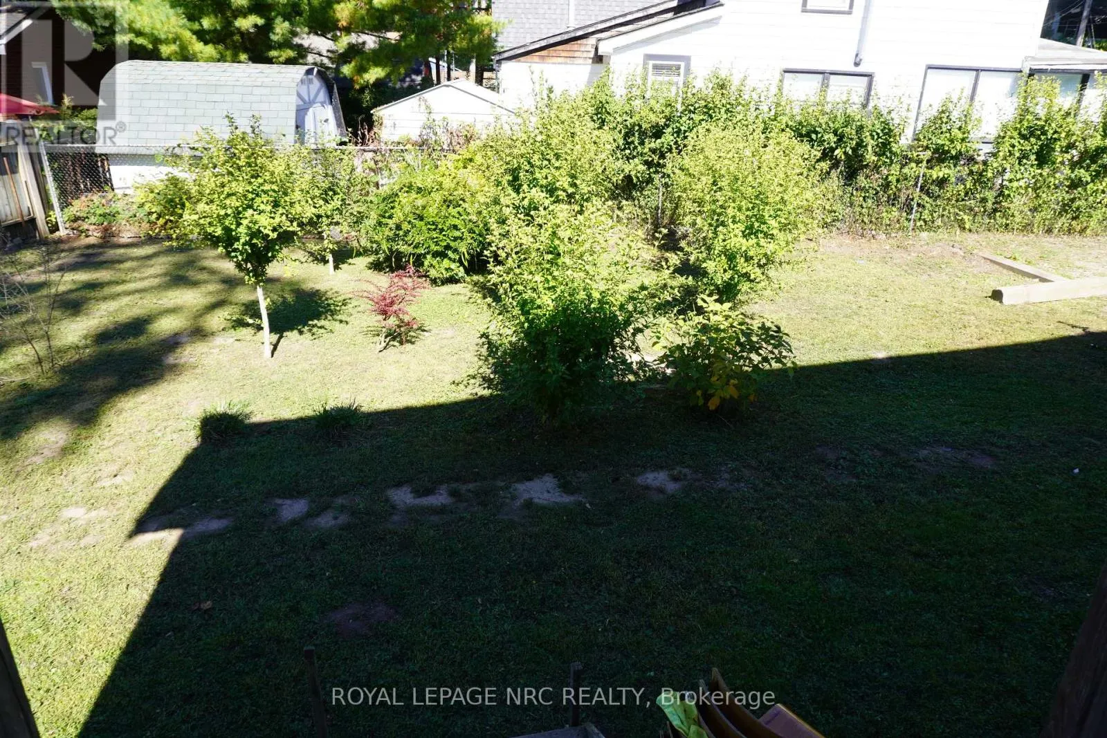 212 LINCOLN ROAD W