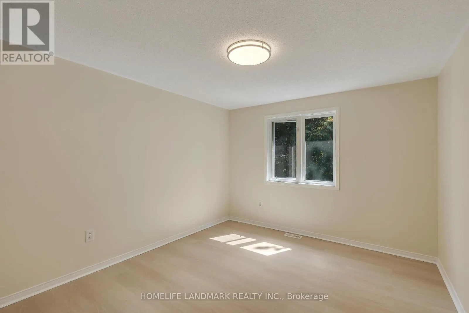 34 SOUTHCREEK TRAIL