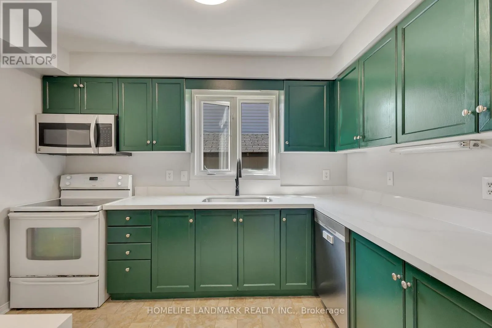 34 SOUTHCREEK TRAIL