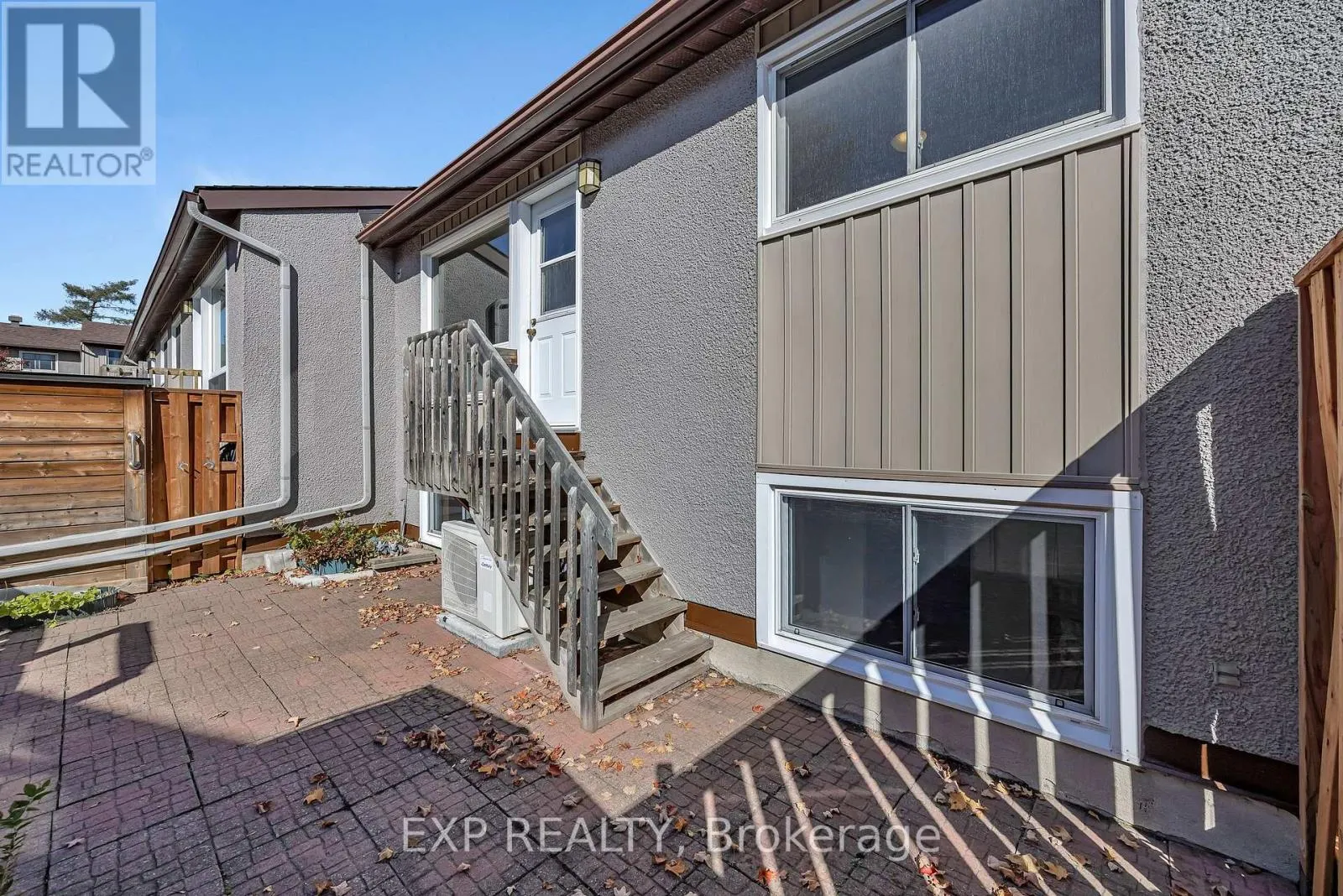 266 WOODFIELD DRIVE