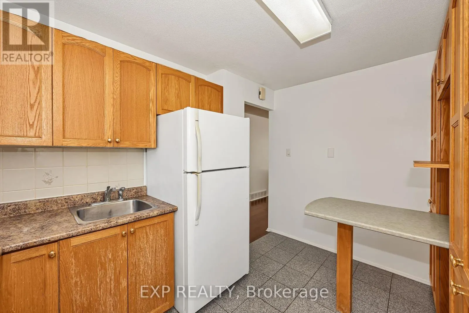 266 WOODFIELD DRIVE