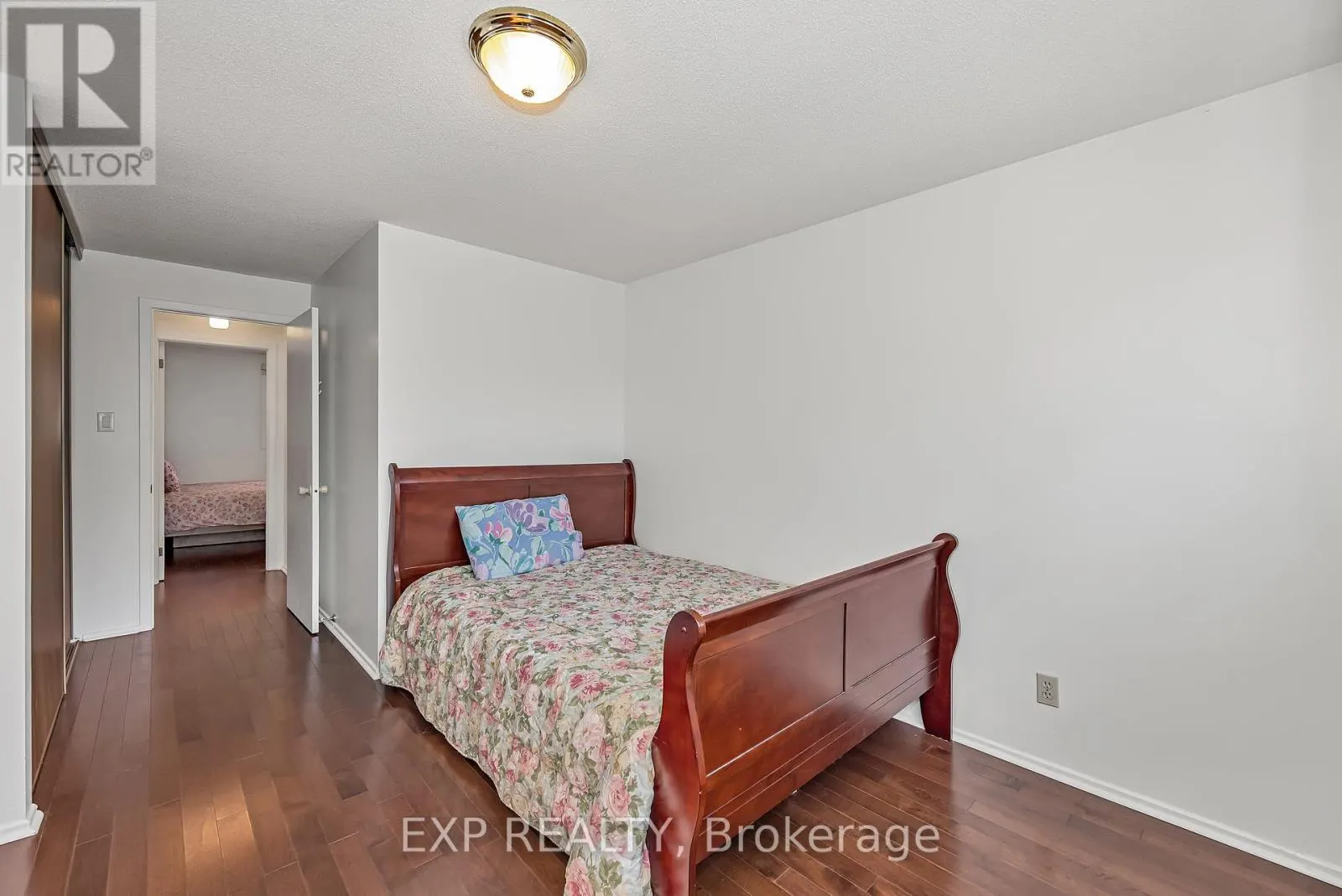 266 WOODFIELD DRIVE