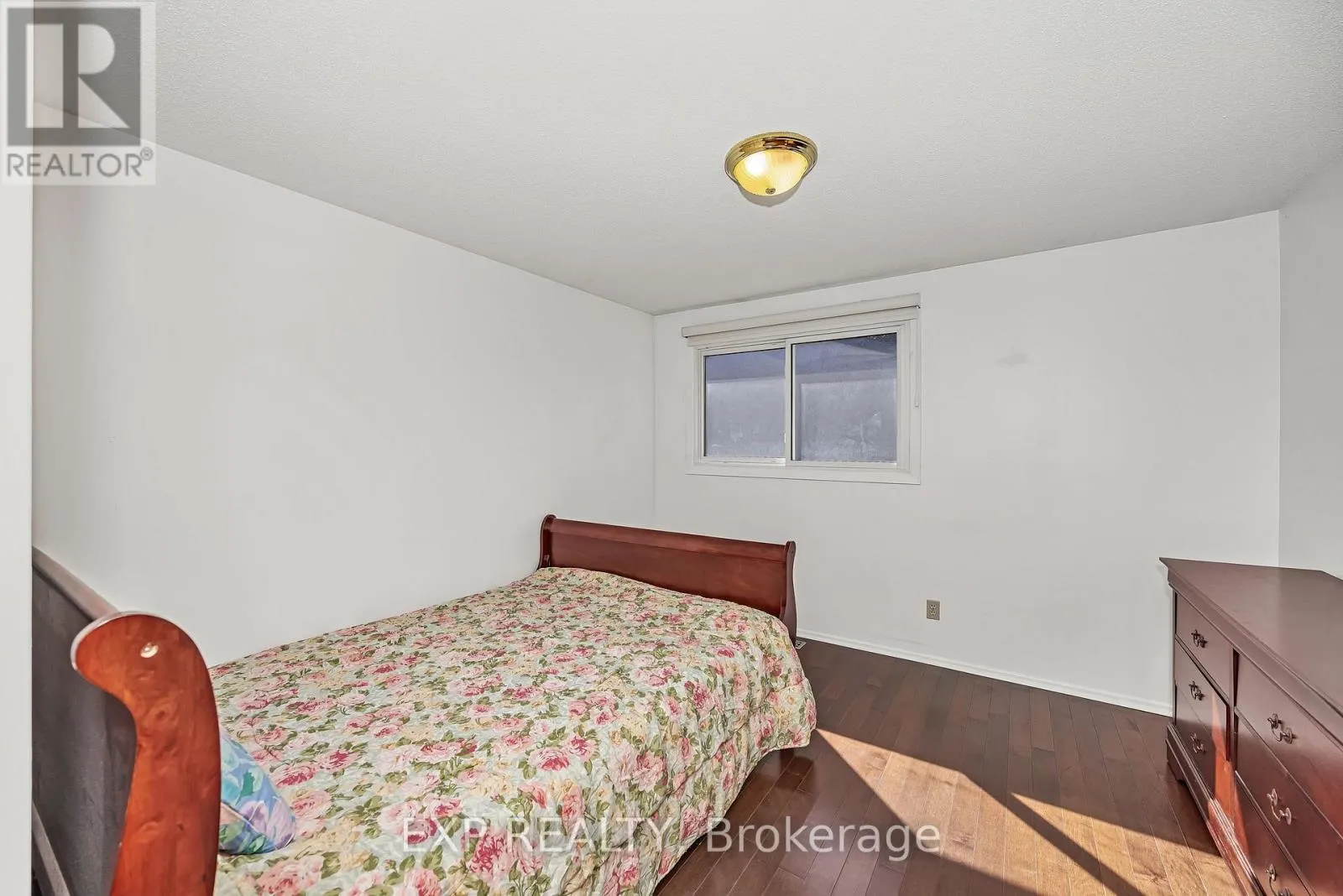 266 WOODFIELD DRIVE