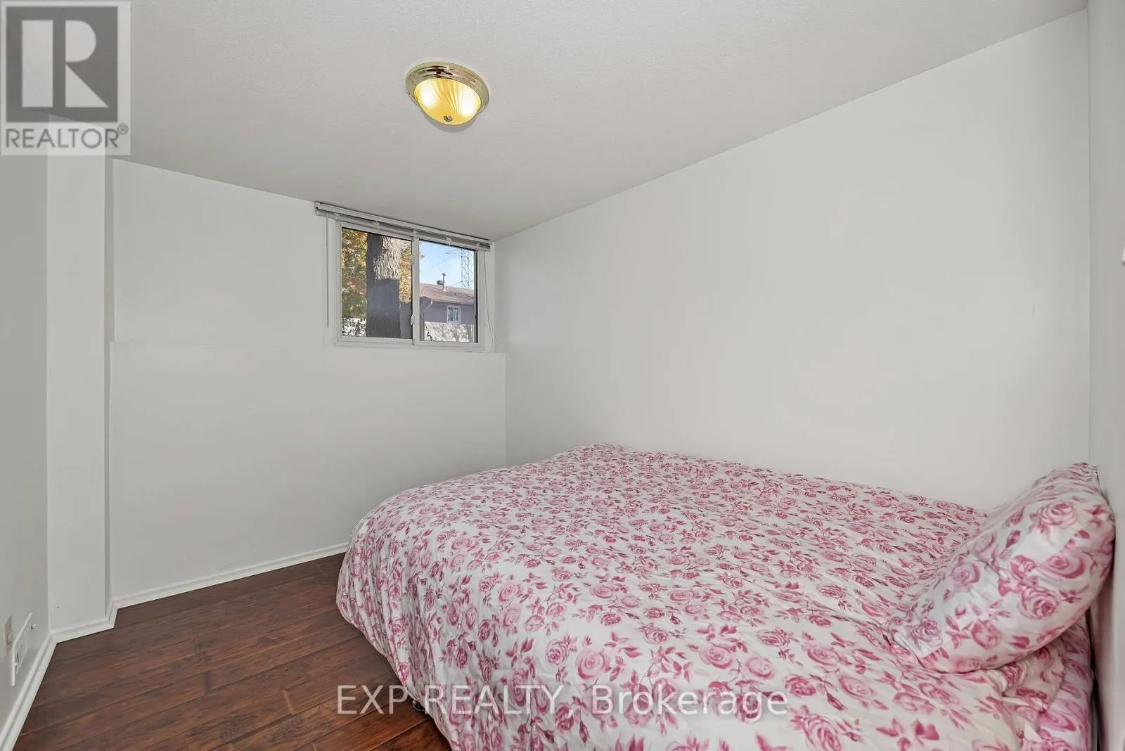 266 WOODFIELD DRIVE