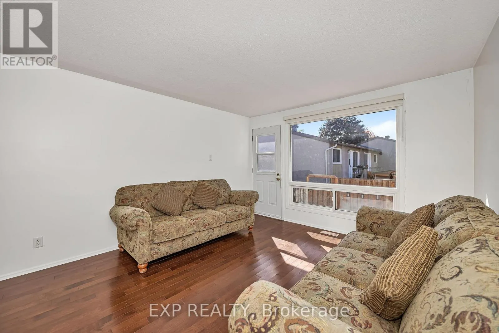 266 WOODFIELD DRIVE