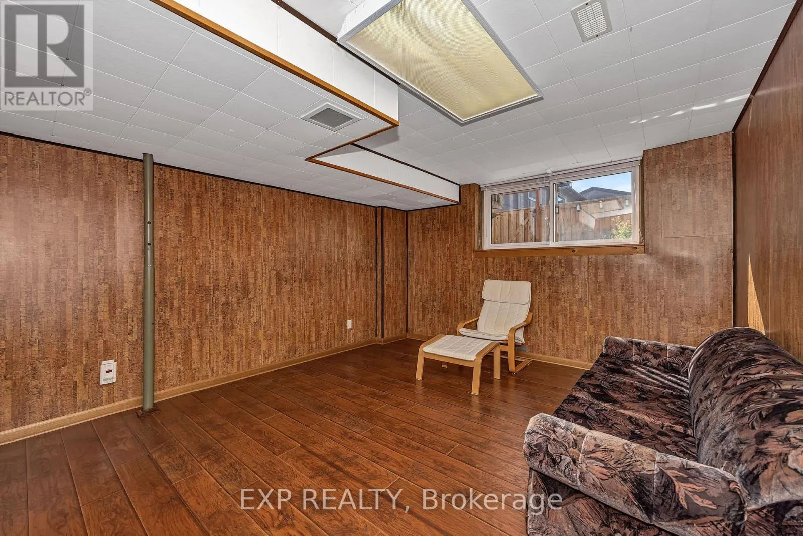 266 WOODFIELD DRIVE