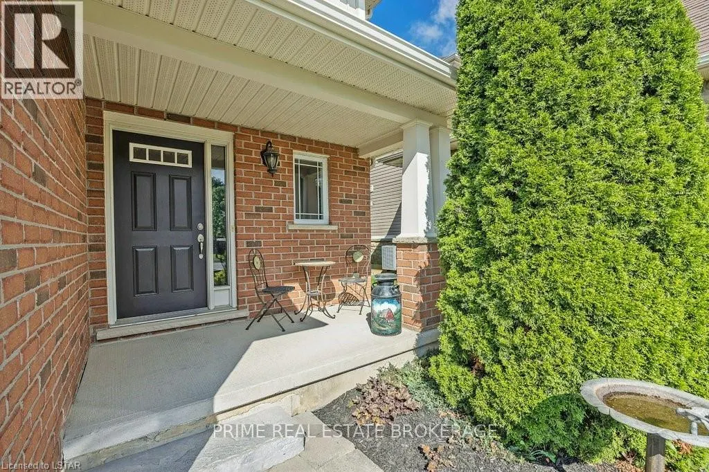 6 PEACH TREE BOULEVARD