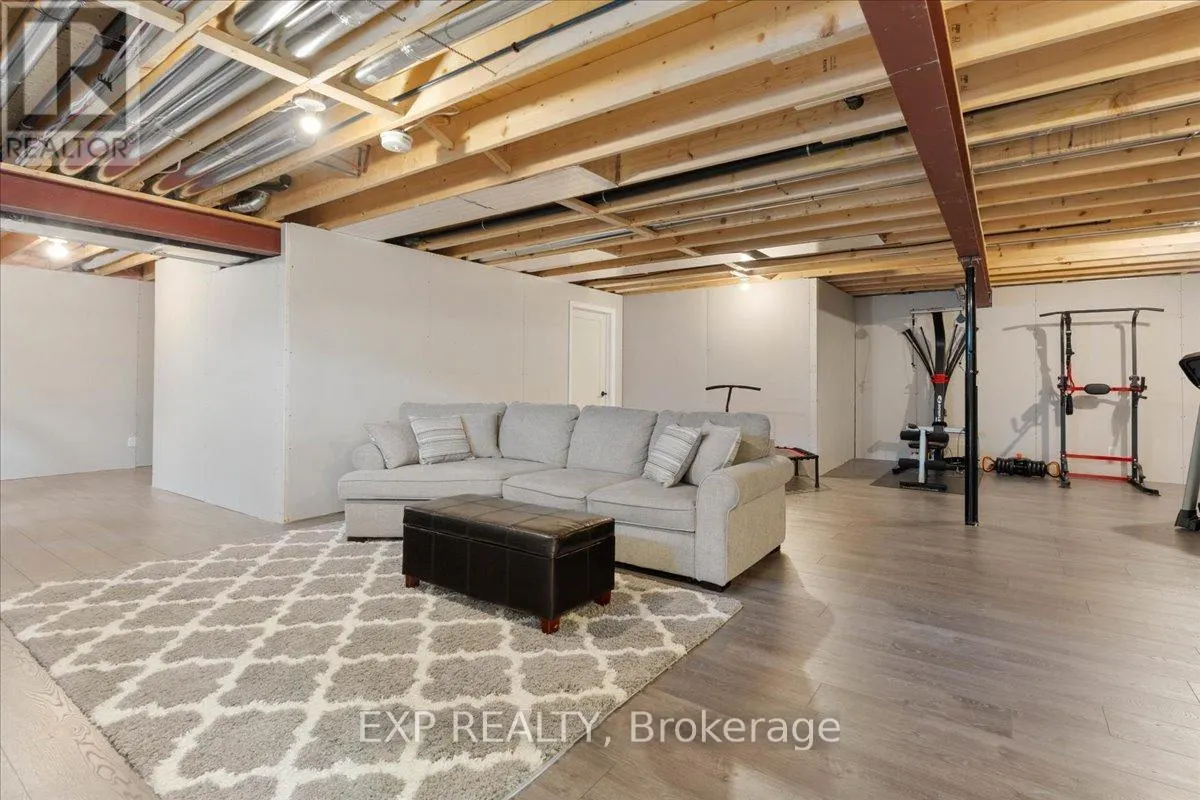 30 RAYCROFT DRIVE