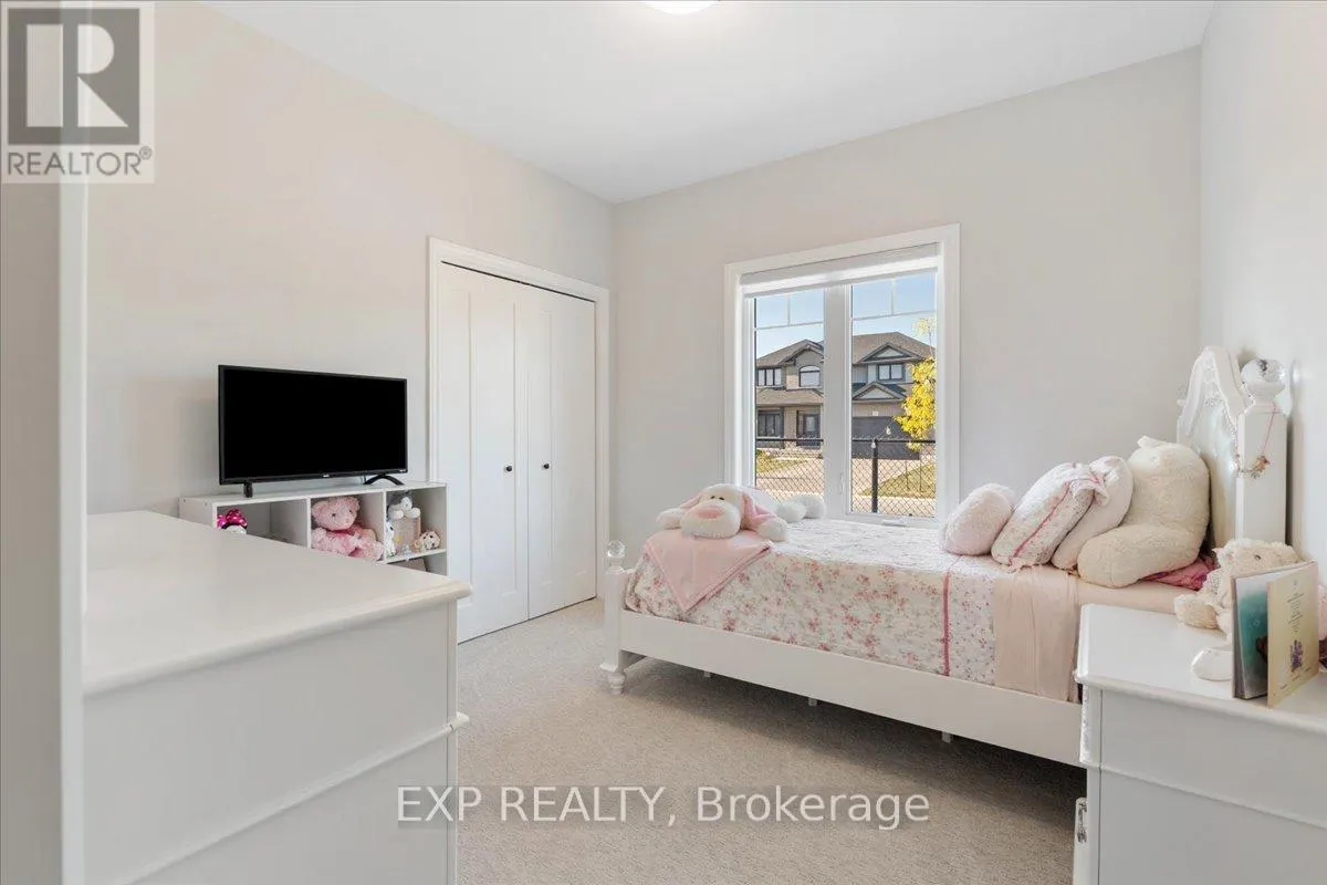 30 RAYCROFT DRIVE