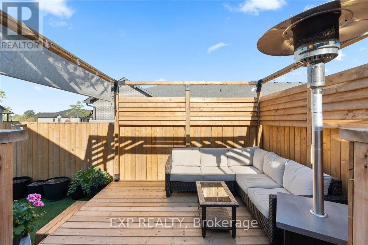 30 RAYCROFT DRIVE