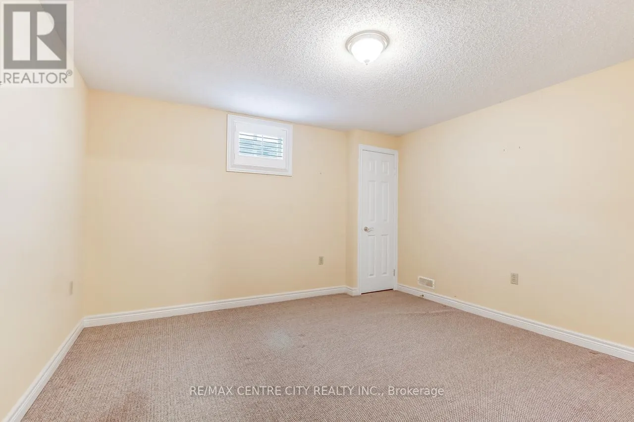 243 - 2025 MEADOWGATE BOULEVARD, #243