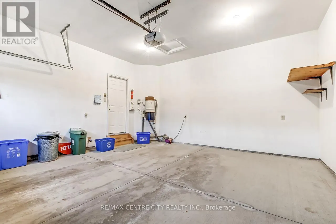 243 - 2025 MEADOWGATE BOULEVARD, #243