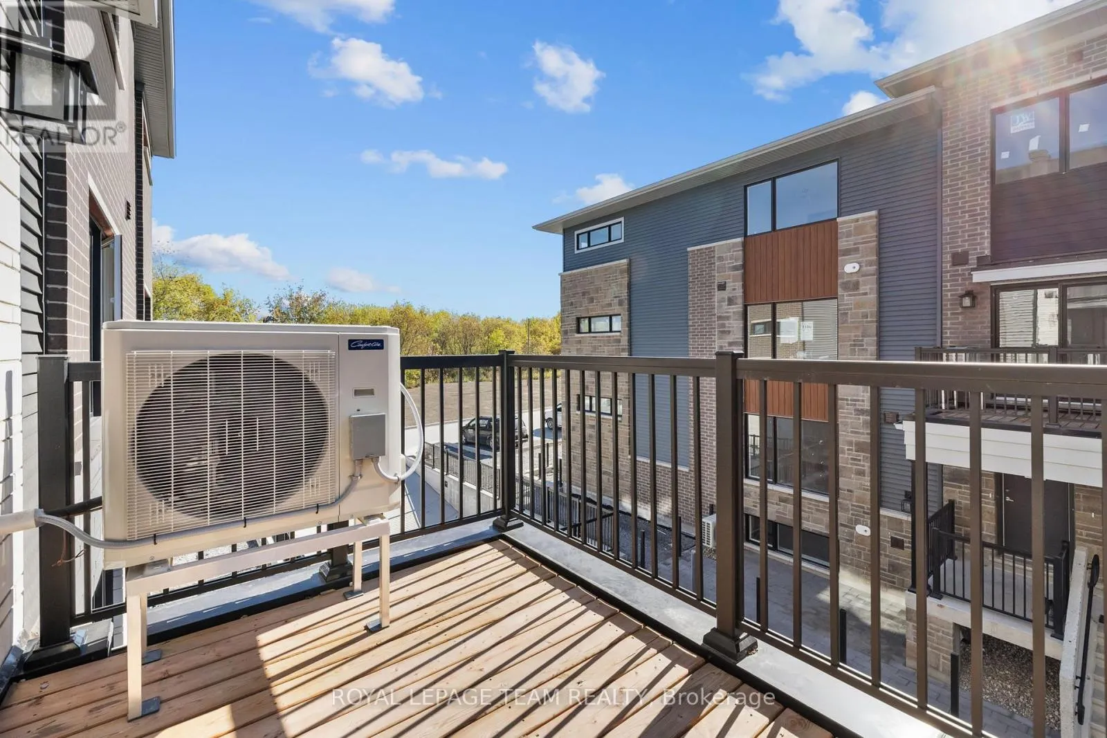 913 CREEKWAY PRIVATE