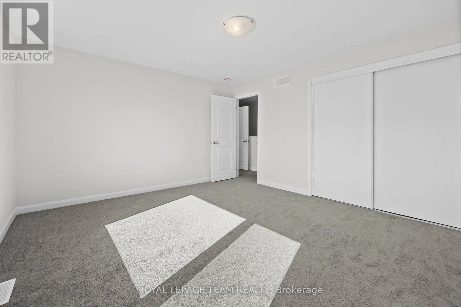 913 CREEKWAY PRIVATE