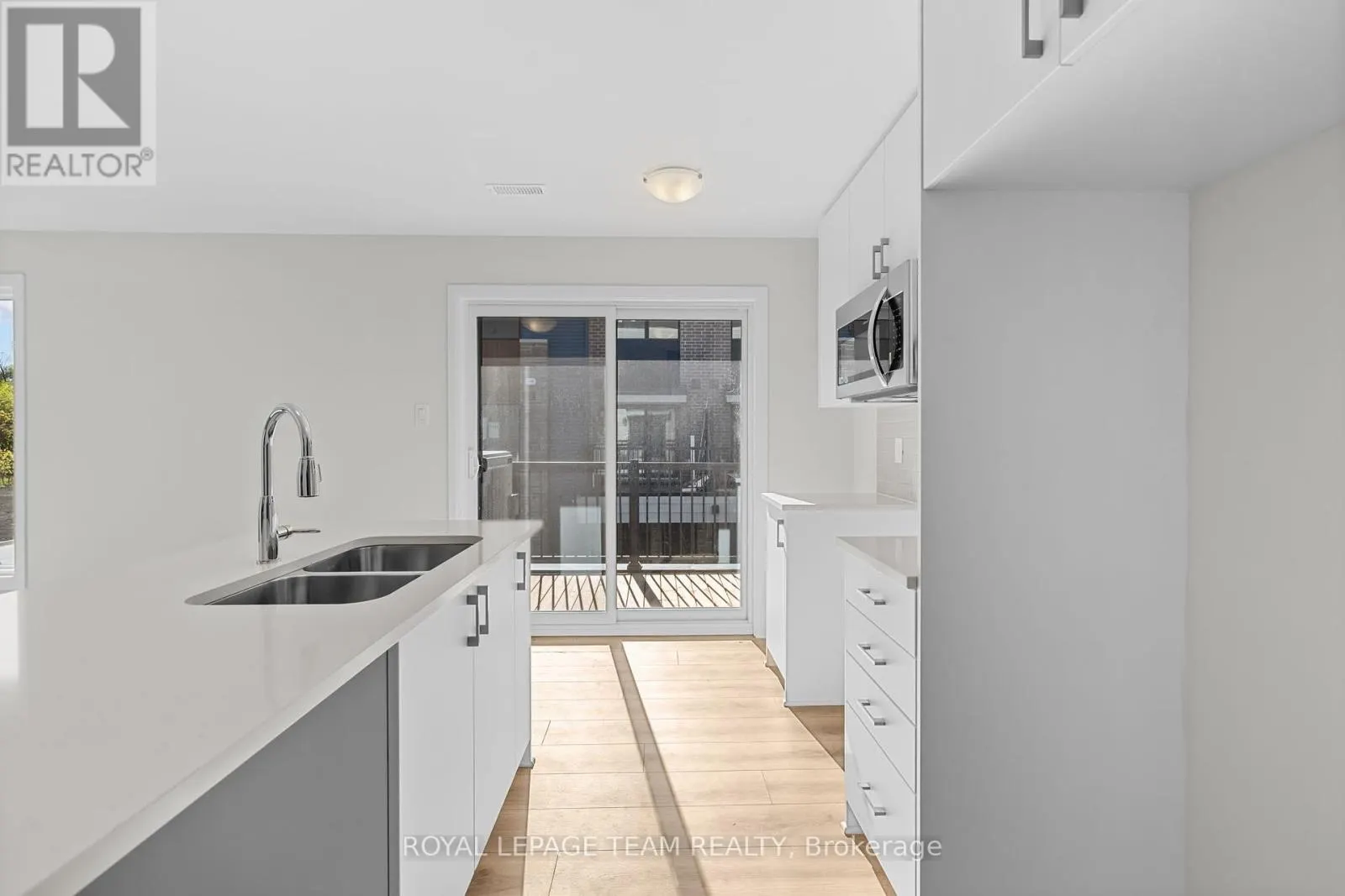913 CREEKWAY PRIVATE