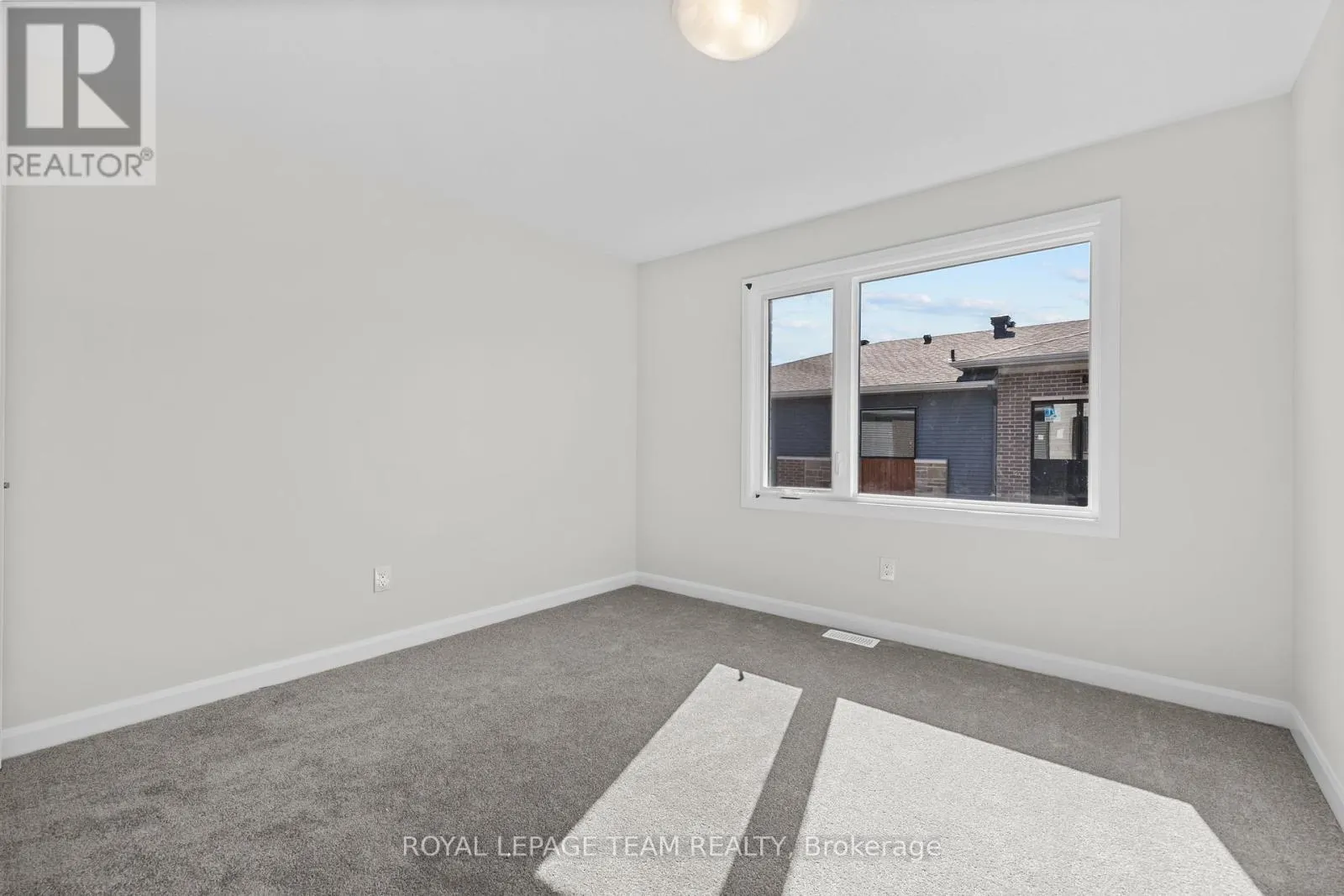 913 CREEKWAY PRIVATE
