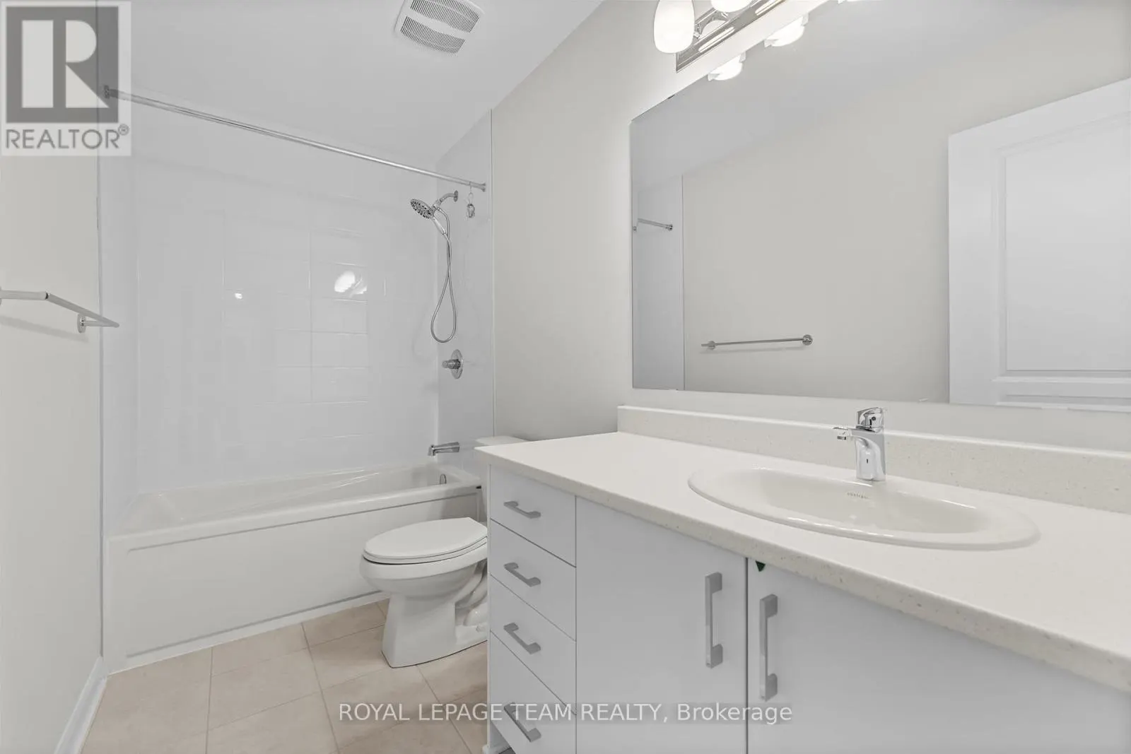 913 CREEKWAY PRIVATE