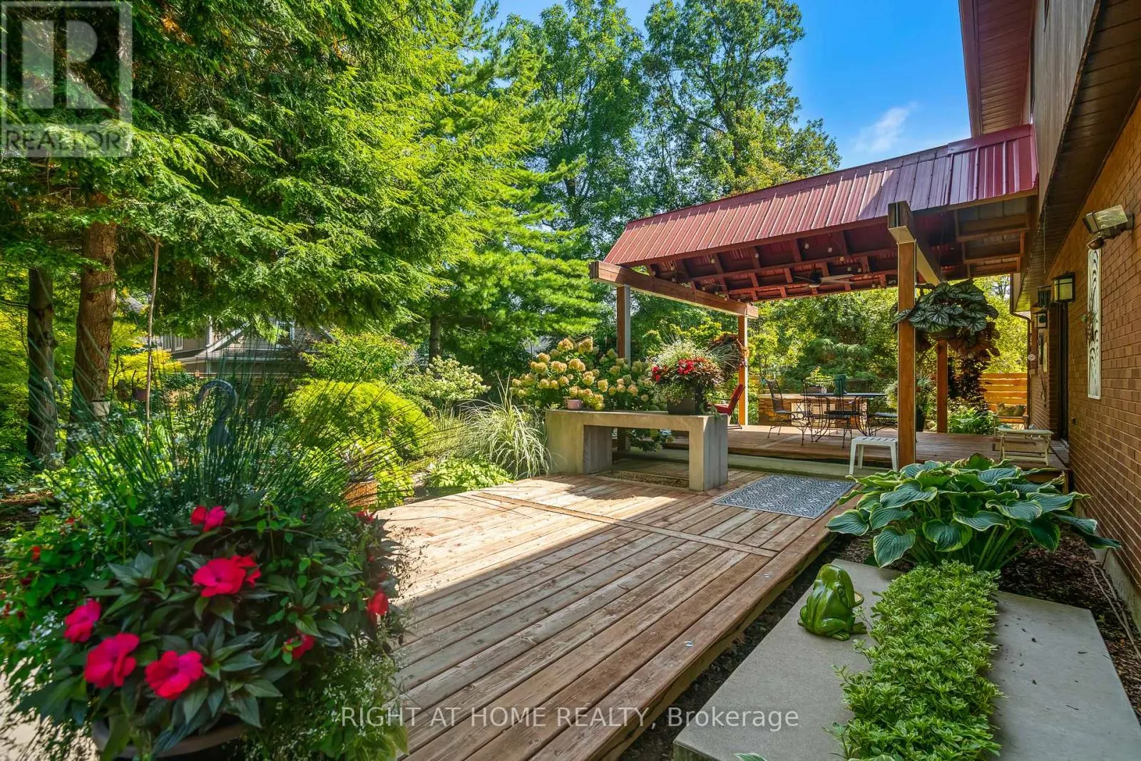 13 OAK DRIVE