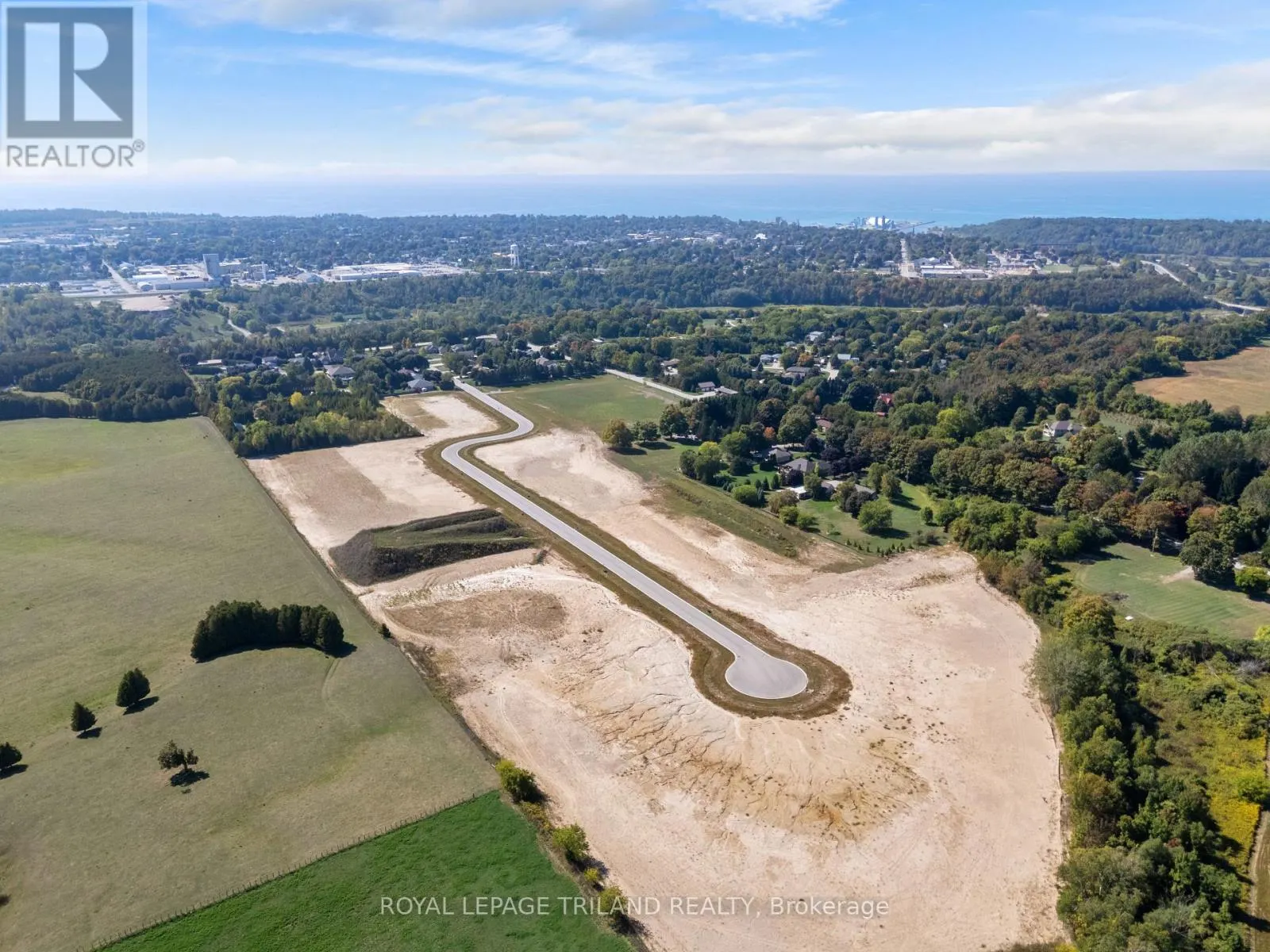 81326 (LOT 25) WESTMOUNT LINE