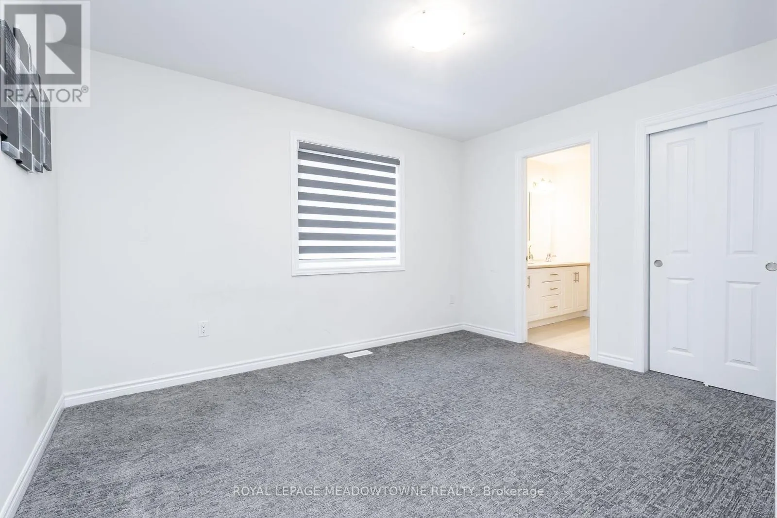 16 BETHUNE AVENUE