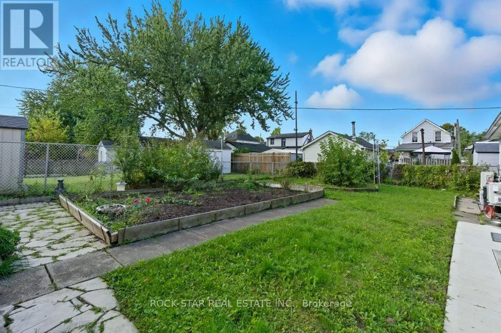 111 MCALPINE AVENUE S