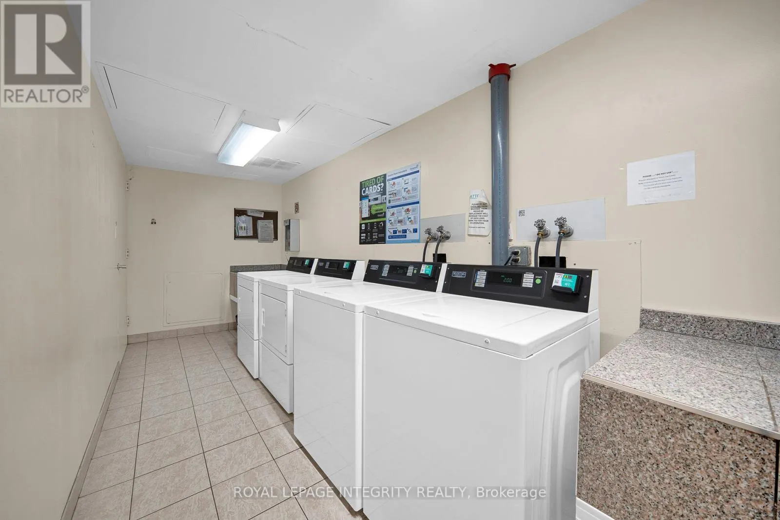 1010 - 20 CHESTERTON DRIVE
