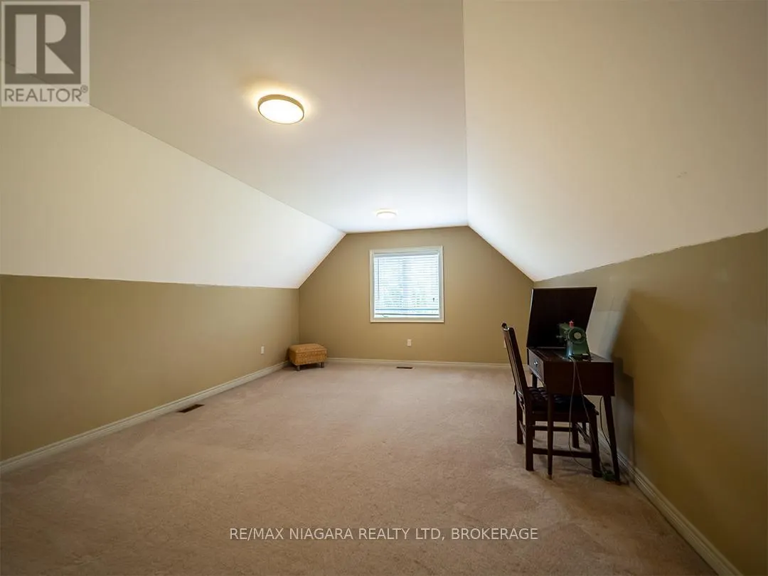 20219 YOUNGS ROAD S