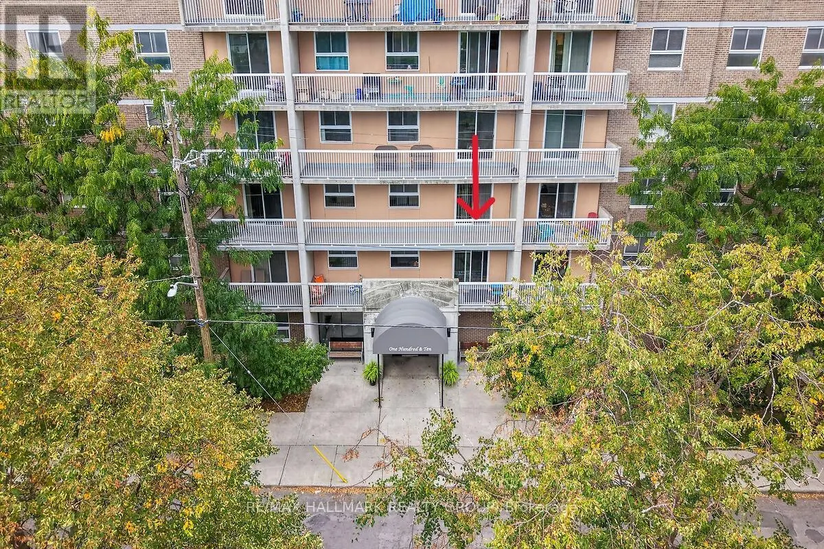 305 - 110 FORWARD AVENUE