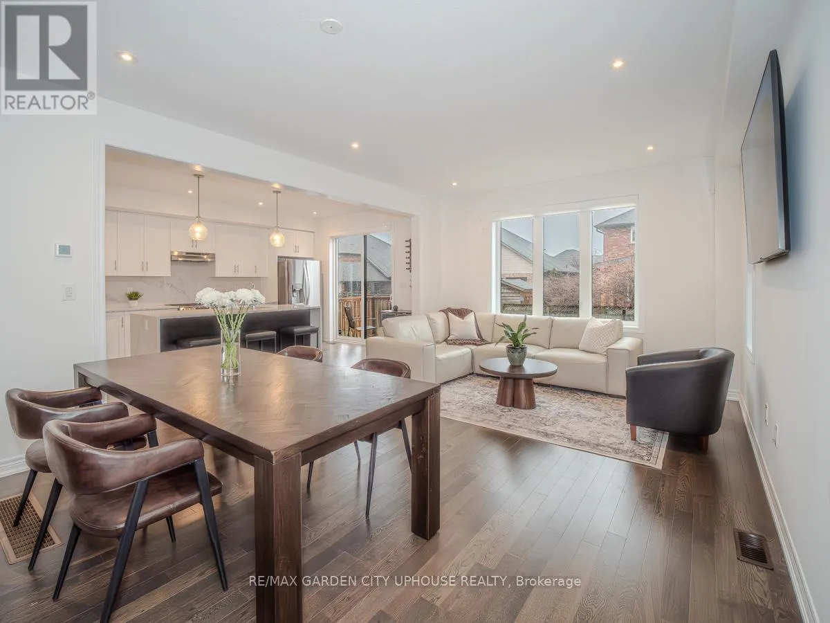 111 STARFIRE CRESCENT