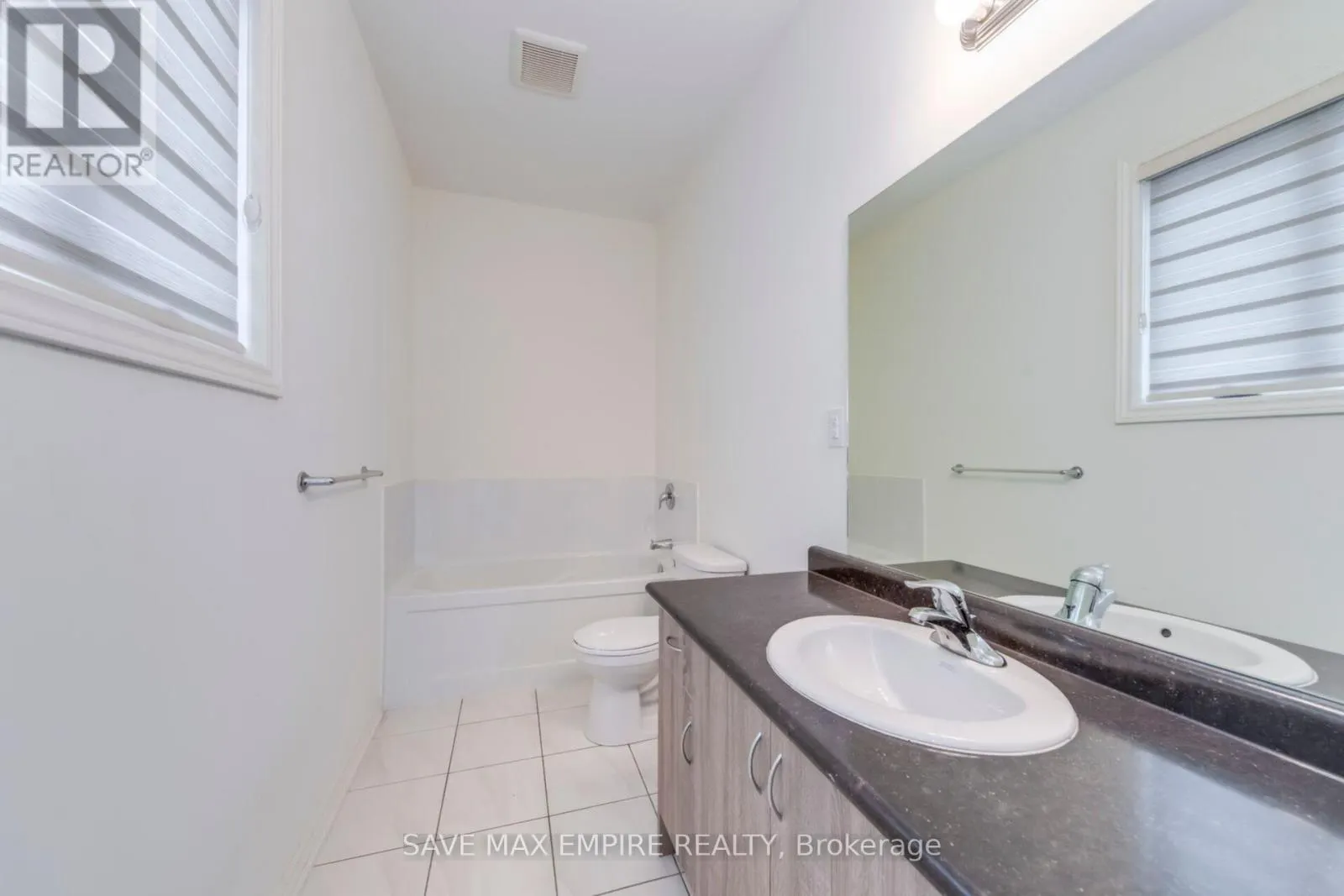 1207 GREEN ACRES DRIVE