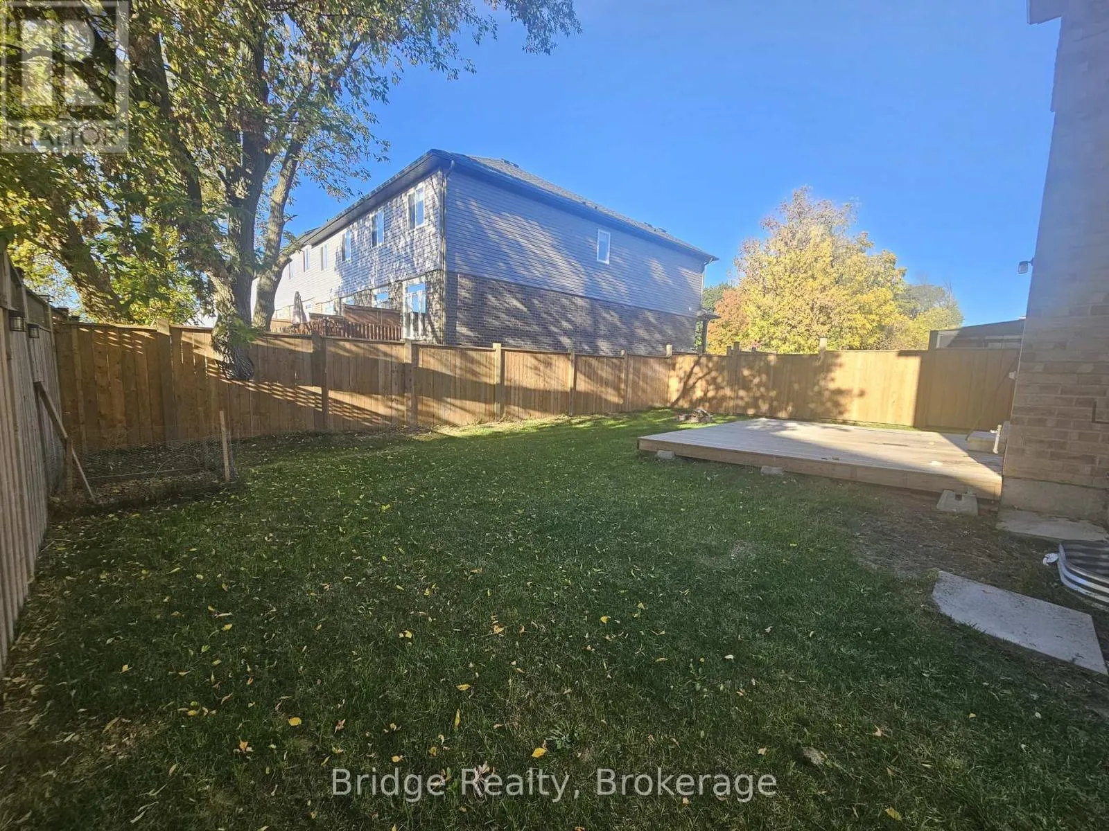 459 THOMPSON STREET