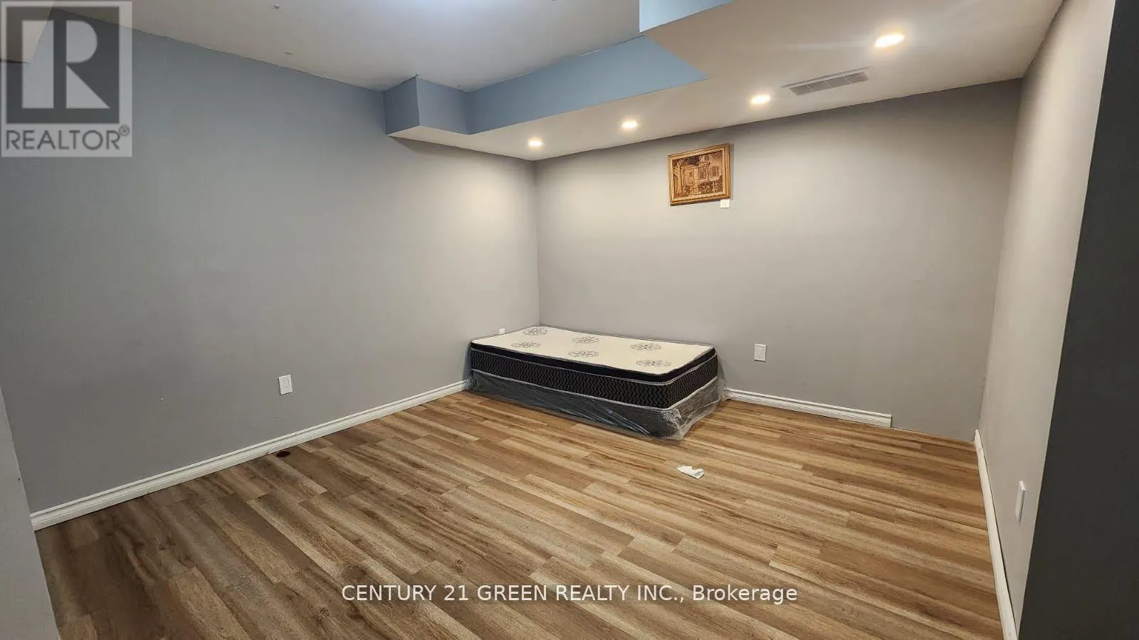 BSMT - 7977 HACKBERRY TRAIL