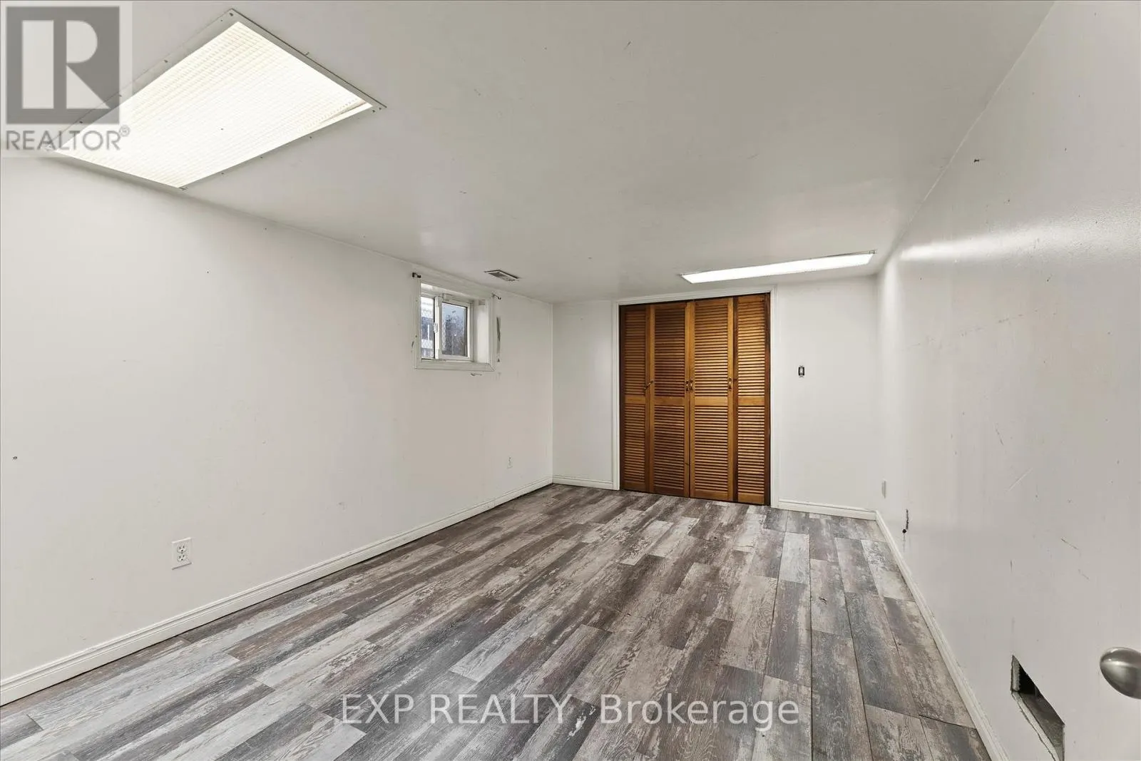 1427 BRUCE AVENUE