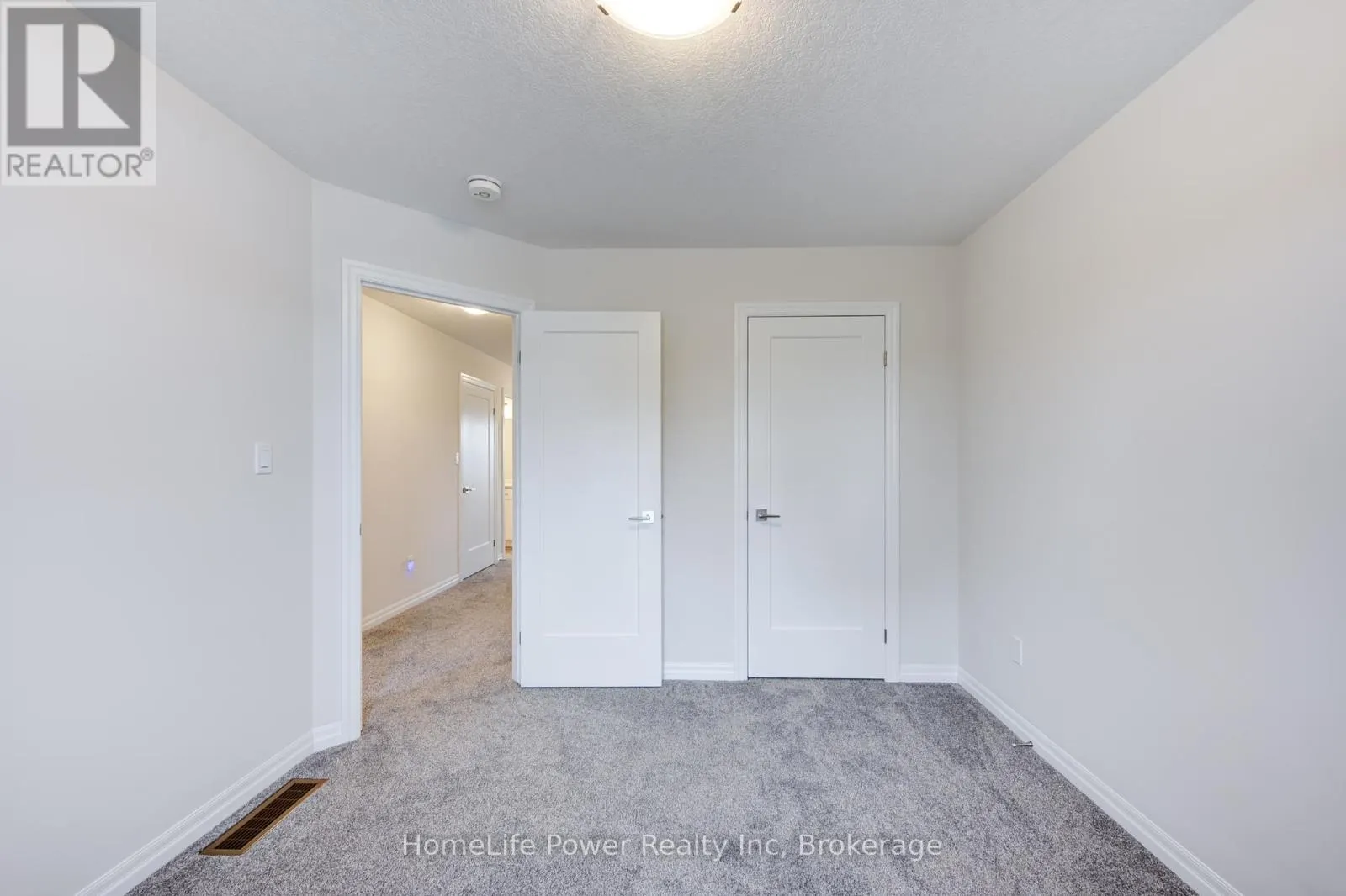 4 BRAUN AVENUE