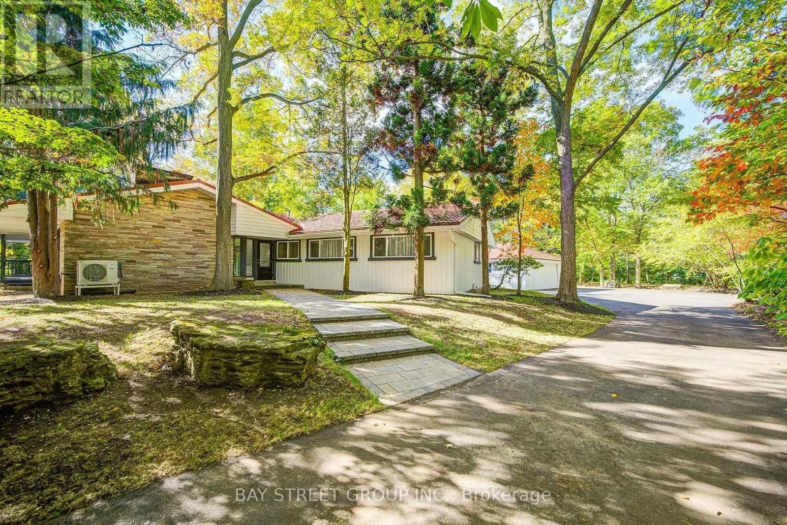 14874 NIAGARA RIVER PARKWAY