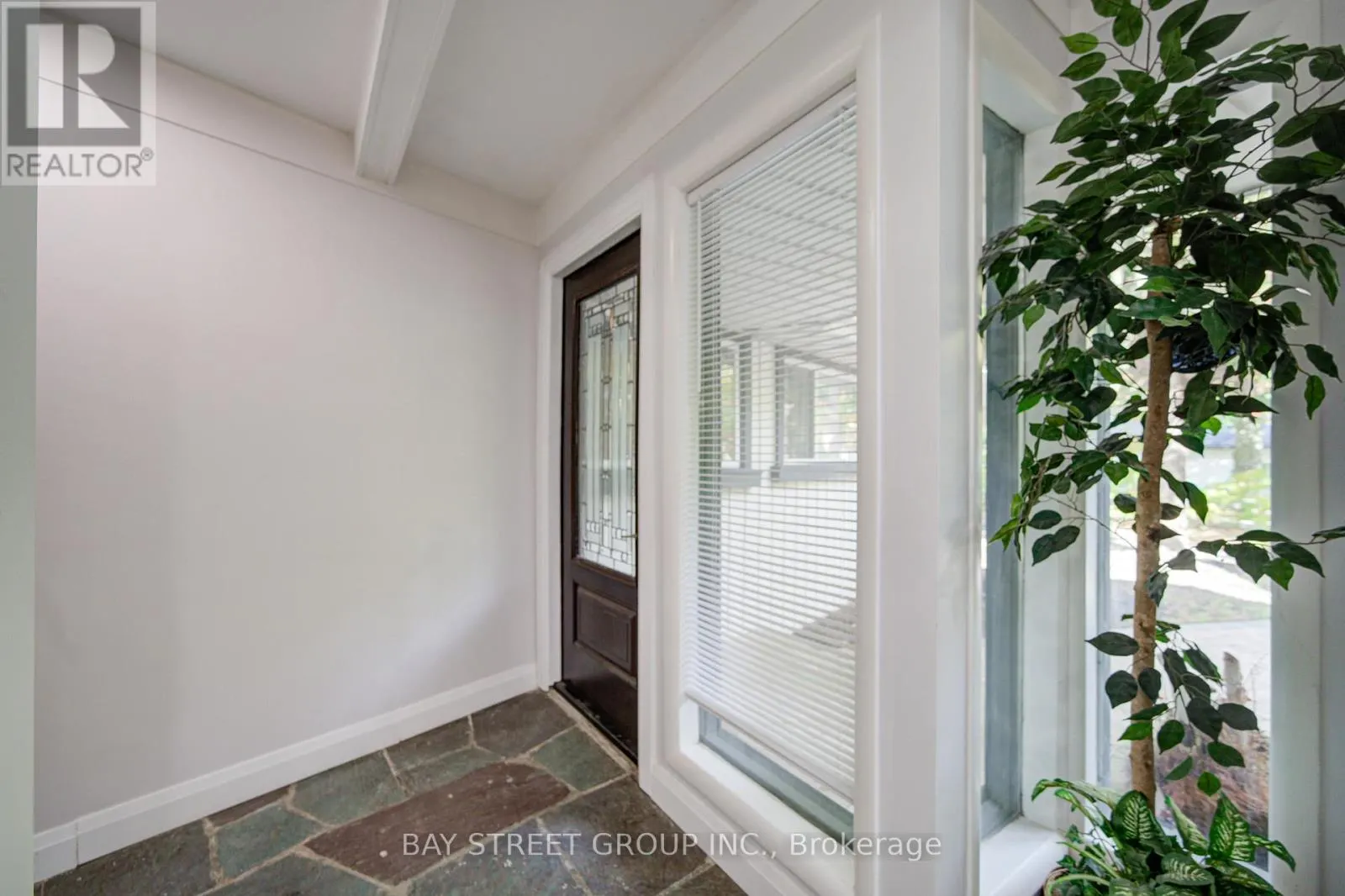 14874 NIAGARA RIVER PARKWAY