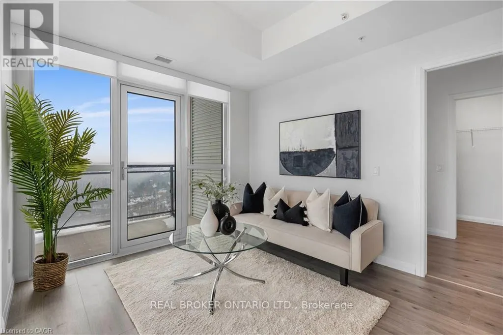2405 - 60 CHARLES STREET W