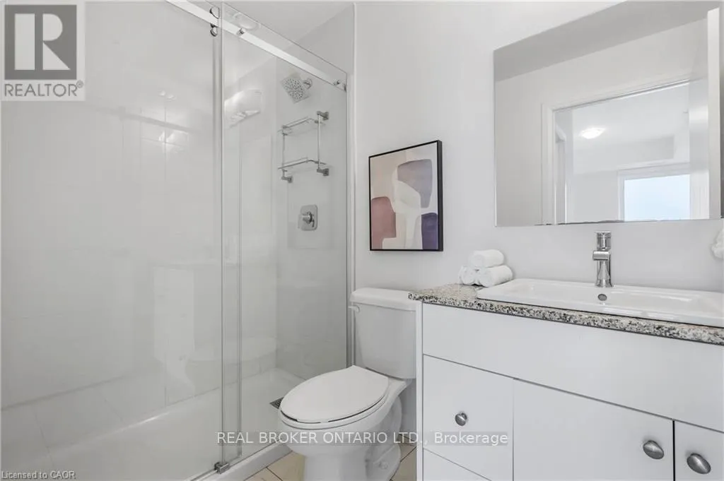 2405 - 60 CHARLES STREET W