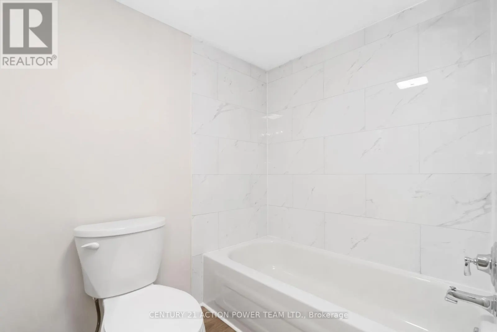 B - 1493 MARIETTE STREET