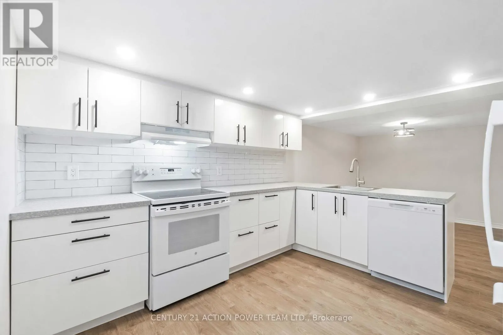B - 1493 MARIETTE STREET