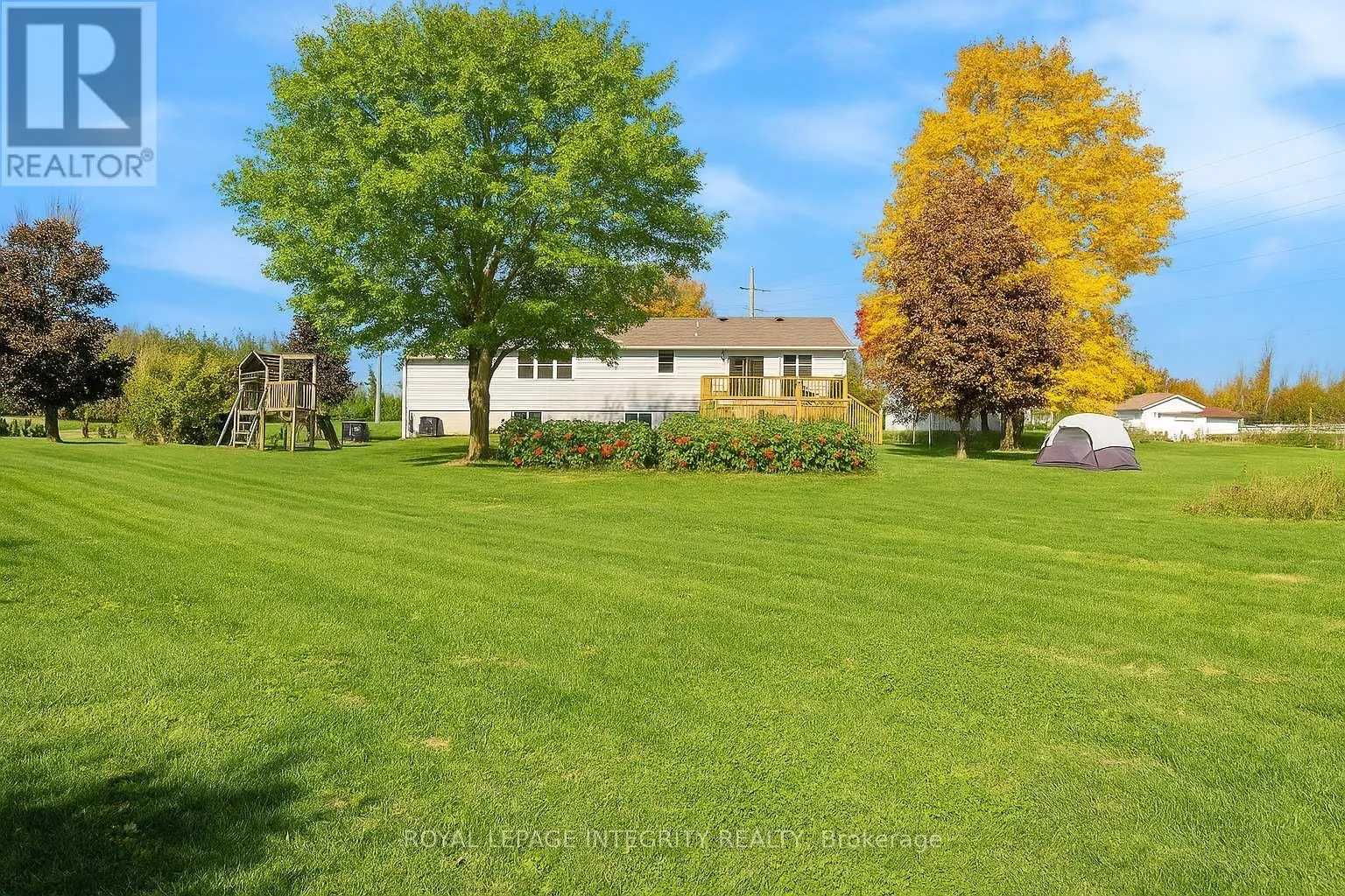 677 BOWES SIDE ROAD