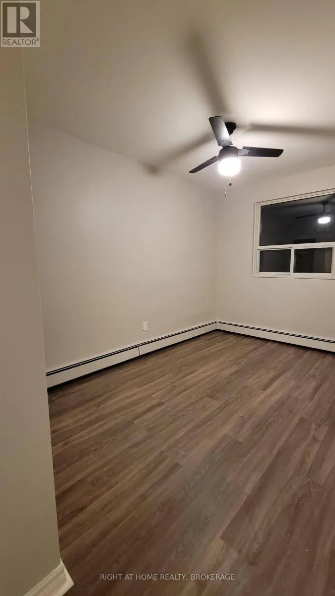 606 - 30 SUMMIT AVENUE, #606