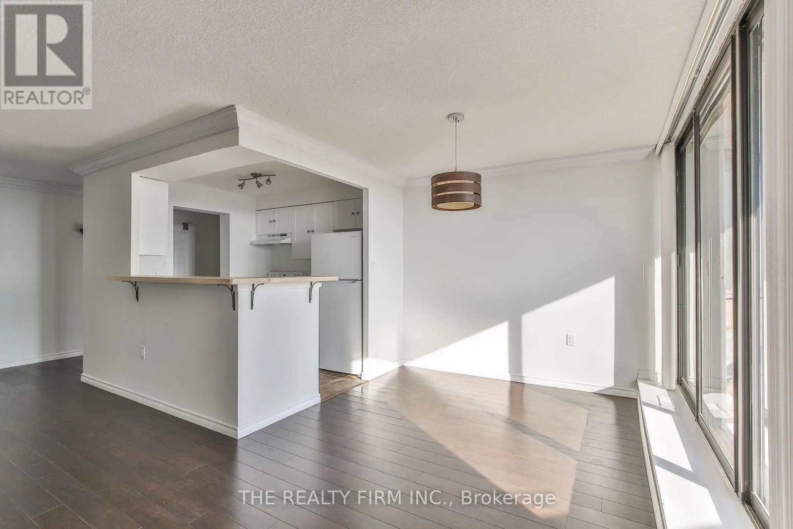 2605 - 323 COLBORNE STREET, #2605