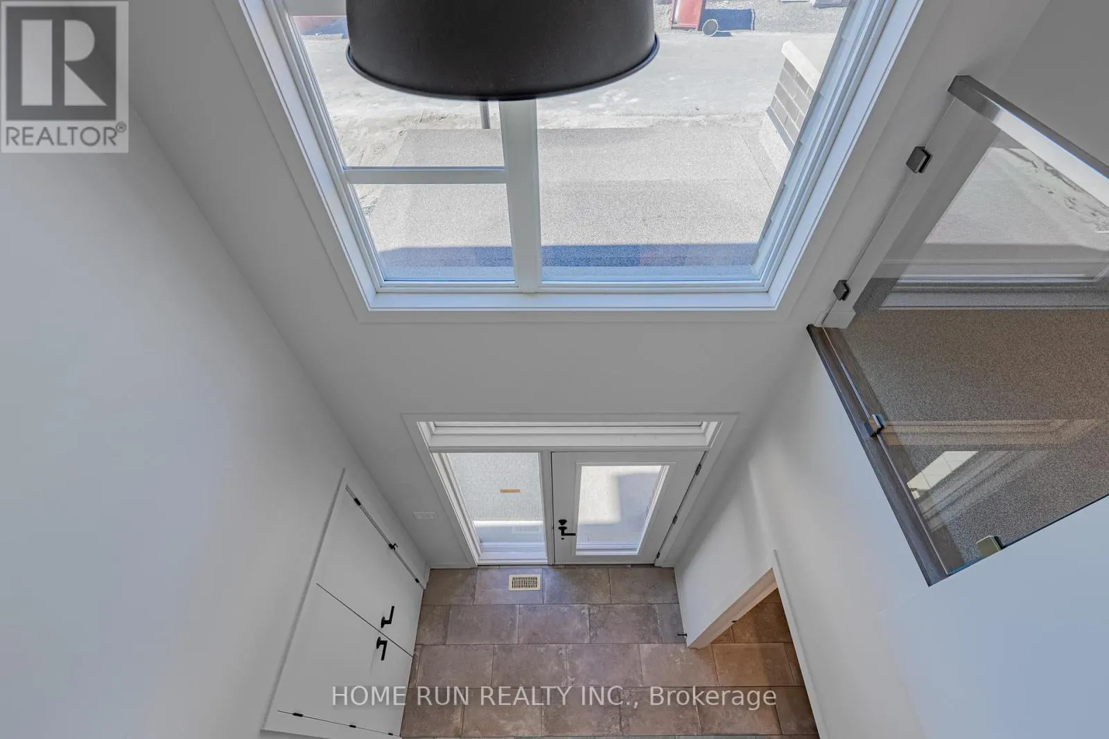 115 LONGWORTH AVENUE